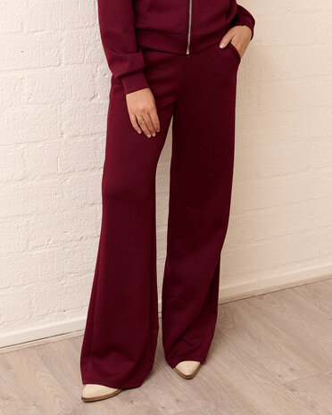 Fos Broek - Ria Uni Beaujolais