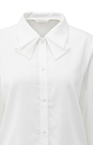 Yaya Blouse with bow detail in the collar pure white 01-201187-511