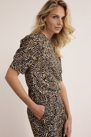 Tramontana Top Wandering Lines  PrintBlack&Pebble