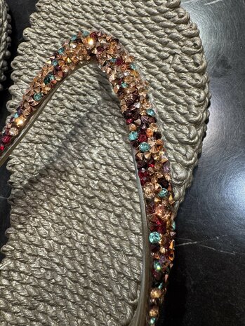Ilse Jacobsen Flip Flops with Rhinestones Platin