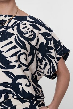 Geisha Top flower bi-color navy/off-white 63236-26