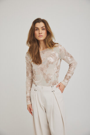 One Two Luxzuz Florana T-Shirt 708 White Sand