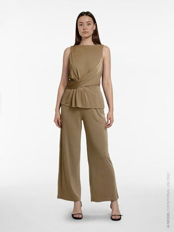 Vila vimodala boat neck s/l top/vol/bfs Cub