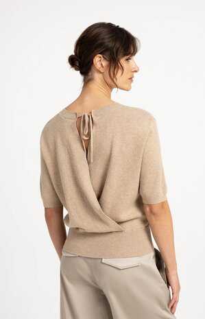 Yaya Short sleeve sweater with open back beige melange