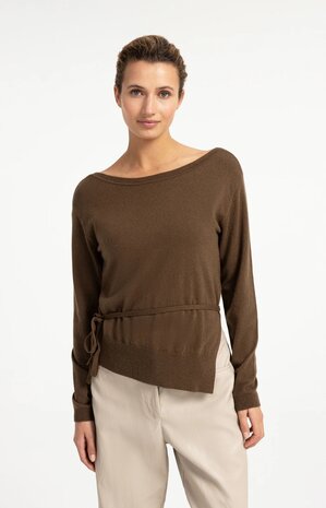 Yaya Boatneck sweater with buttons teak brown