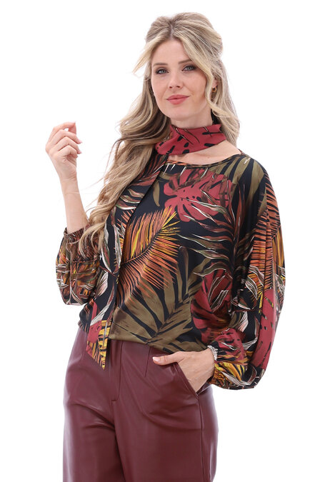 K-Design Top met ronde hals & design B211