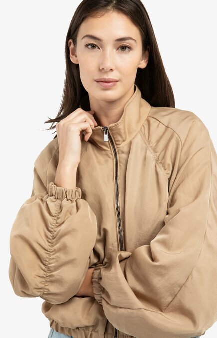 Yaya Short oversized jacket with pleated details tan brown