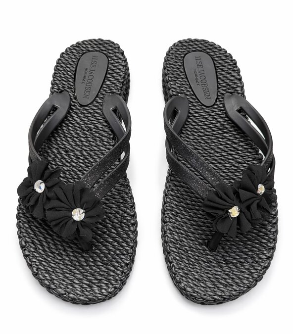 Ilse Jacobsen Flip Flops with Flowers Black