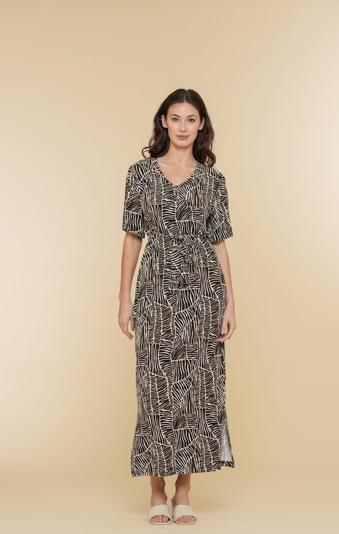 Geisha Dress FAY v-neck AOP off-white/black