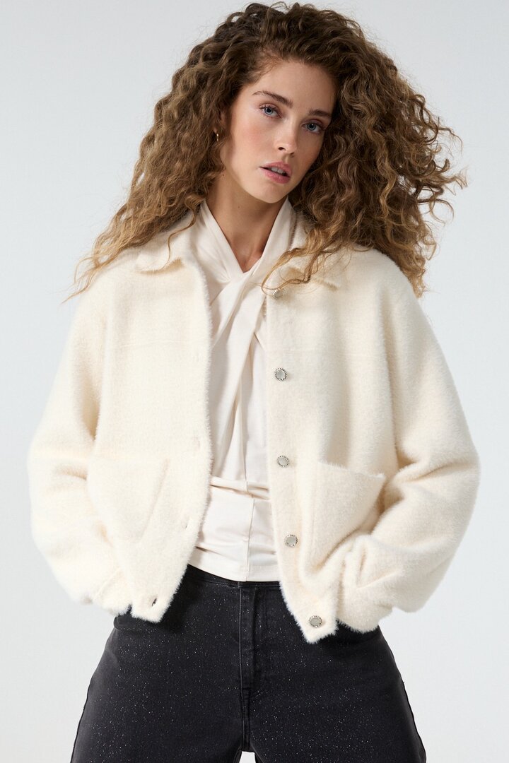 Tramontana Feather Yarn Jacket Snow
